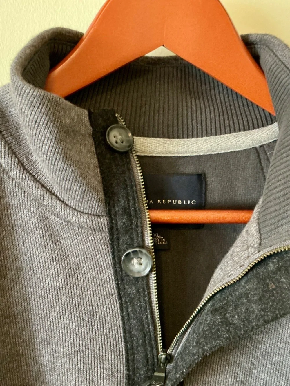 Banana Republic Gray Cotton 3/4 Zip with Wool Charcoal Gray Shoulder Patches